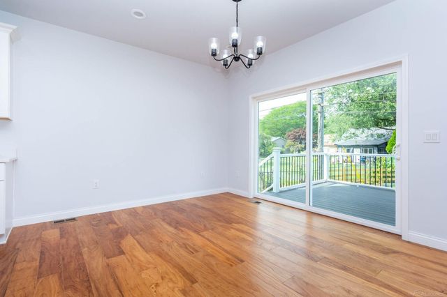 37235 Jefferson Avenue, Harrison Twp, MI 48045