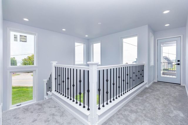 37235 Jefferson Avenue, Harrison Twp, MI 48045