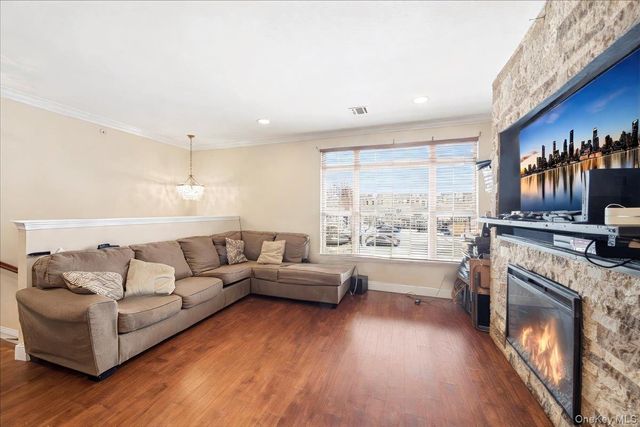 126 Mermaid Lane, Bronx, NY 10473