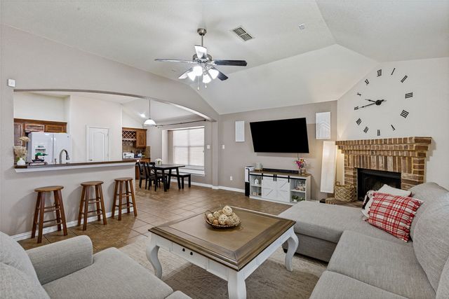 6961 Big Wichita Drive, Fort Worth, TX 76179
