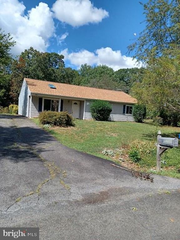 7204 SUNRISE CT, Warrenton, VA 20187