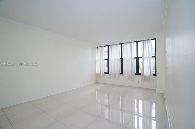 2500 Parkview Drive 616, Hallandale Beach, FL 33009