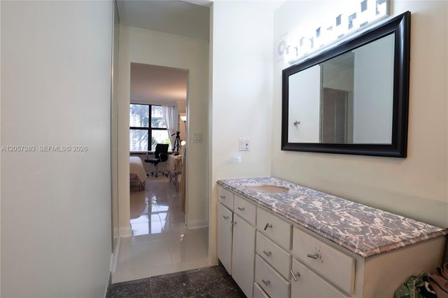 2500 Parkview Drive 616, Hallandale Beach, FL 33009