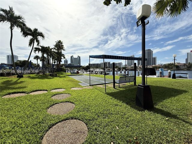 2500 Parkview Drive 616, Hallandale Beach, FL 33009