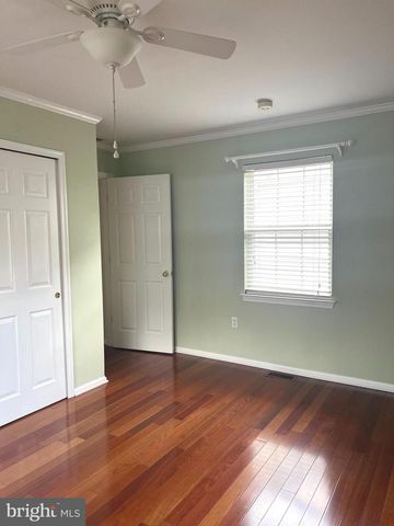 301 DEER RUN CT, Pennington, NJ 08534