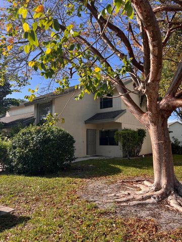 9343 Ketay Circle, Boca Raton, FL 33428