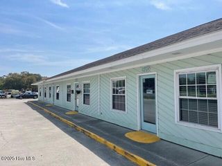 8821 E Oak Island Drive Ste 3, Oak Island, NC 28465
