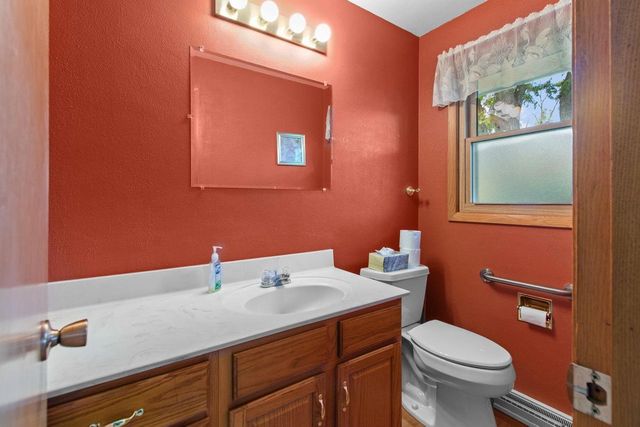 5730 W SANDRA DRIVE, Appleton, WI 54913