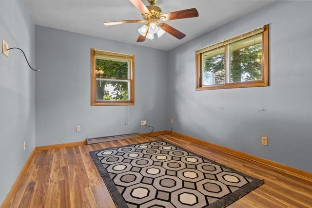 5730 W SANDRA DRIVE, Appleton, WI 54913