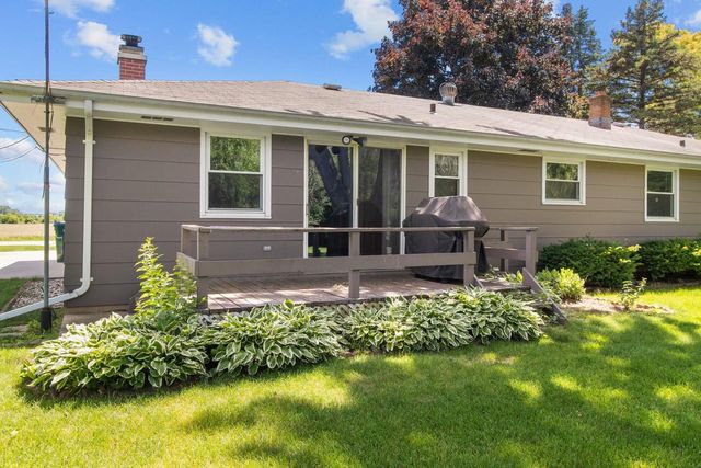 5730 W SANDRA DRIVE, Appleton, WI 54913