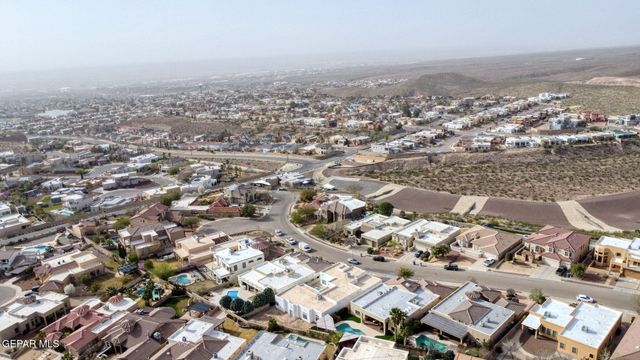 6252 Franklin Hawk Avenue, El Paso, TX 79912