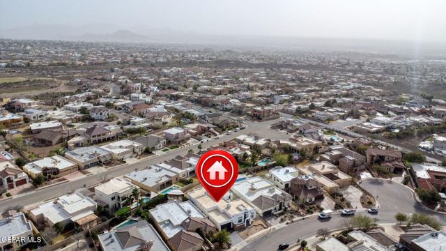 6252 Franklin Hawk Avenue, El Paso, TX 79912