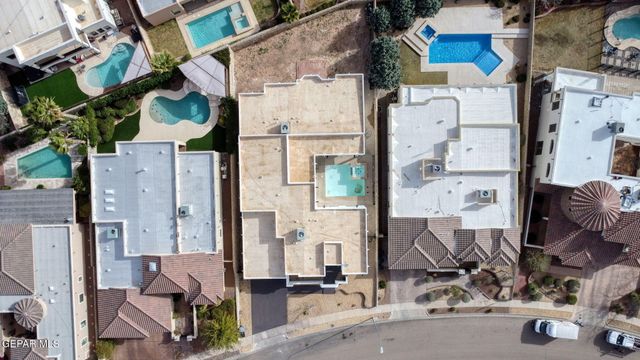 6252 Franklin Hawk Avenue, El Paso, TX 79912