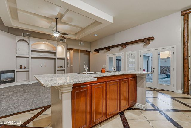 6252 Franklin Hawk Avenue, El Paso, TX 79912