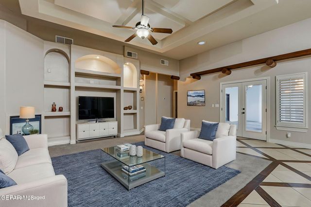 6252 Franklin Hawk Avenue, El Paso, TX 79912