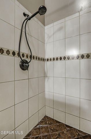 6252 Franklin Hawk Avenue, El Paso, TX 79912