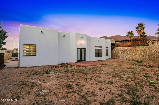 6252 Franklin Hawk Avenue, El Paso, TX 79912