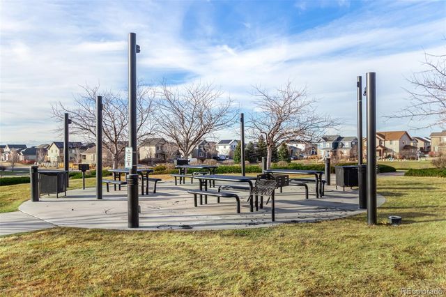 6330 N Gibralter Court, Aurora, CO 80019