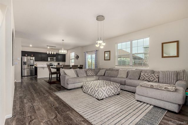 6330 N Gibralter Court, Aurora, CO 80019