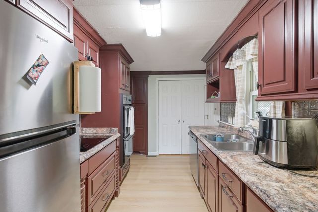 76 W Caldwell St, Mount Juliet, TN 37122