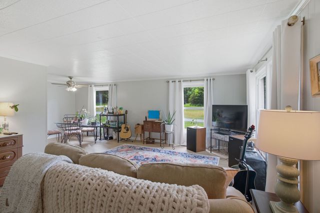 76 W Caldwell St, Mount Juliet, TN 37122