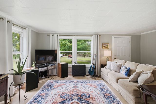 76 W Caldwell St, Mount Juliet, TN 37122