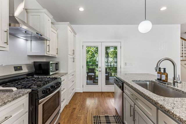 3802 Hutson Ave, Nashville, TN 37216