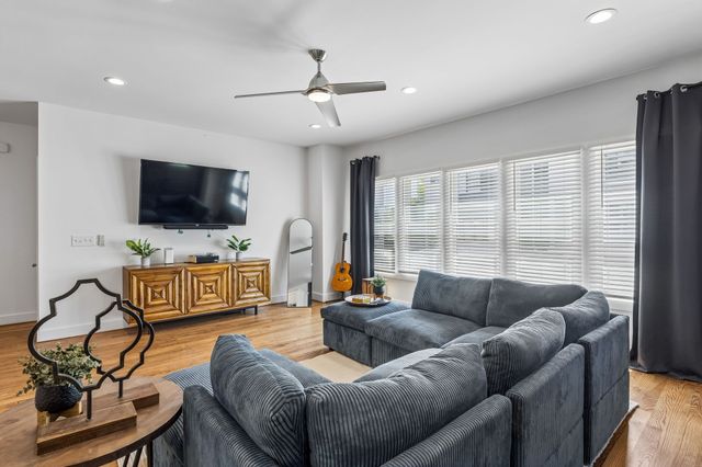 3802 Hutson Ave, Nashville, TN 37216