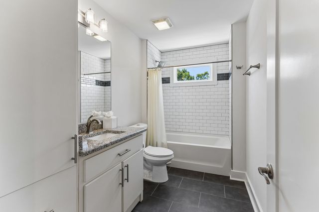 3802 Hutson Ave, Nashville, TN 37216