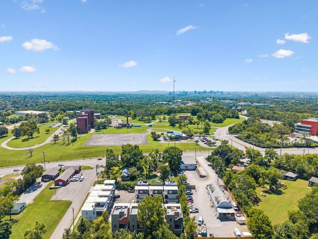 3802 Hutson Ave, Nashville, TN 37216