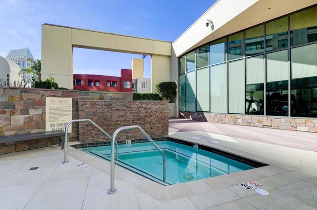 645 Front Street 1304, San Diego, CA 92101
