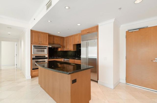 645 Front Street 1304, San Diego, CA 92101