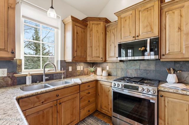 3026 W Lower Saddleback Road, Park City, UT 84098