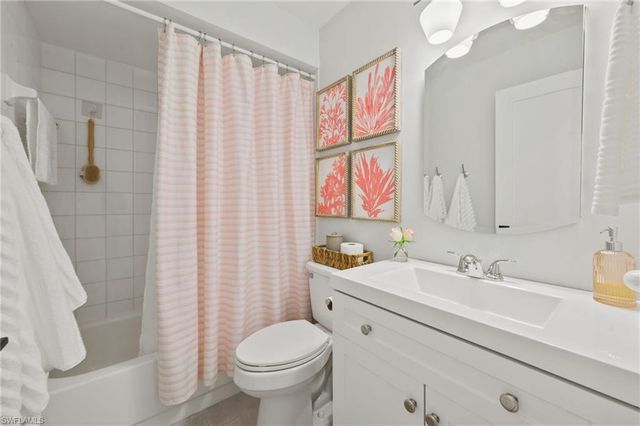 13660 Abbey DR # 2, Fort Myers, FL 33919