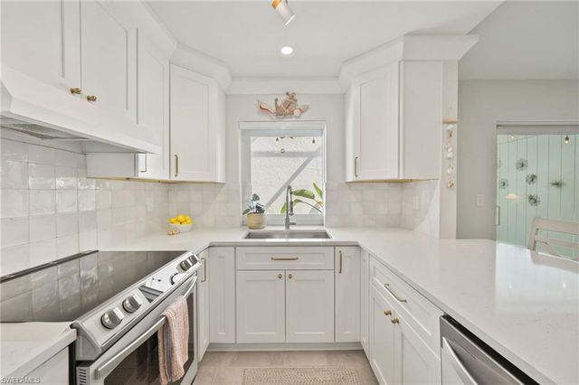 13660 Abbey DR # 2, Fort Myers, FL 33919