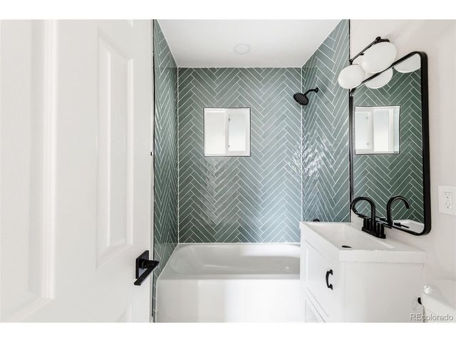 3051 S Fairfax St, Denver, CO 80222