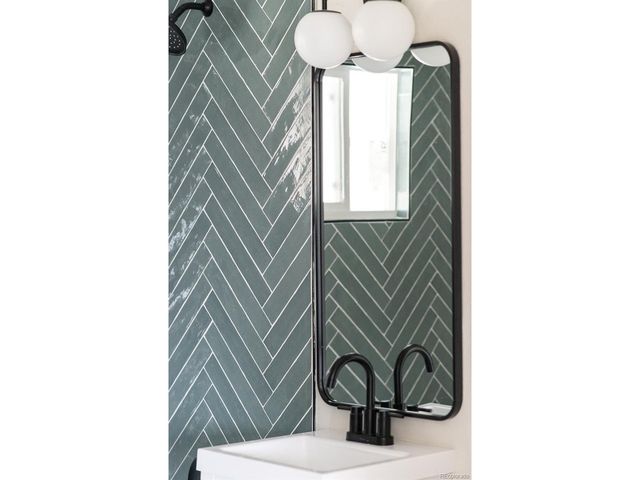 3051 S Fairfax St, Denver, CO 80222