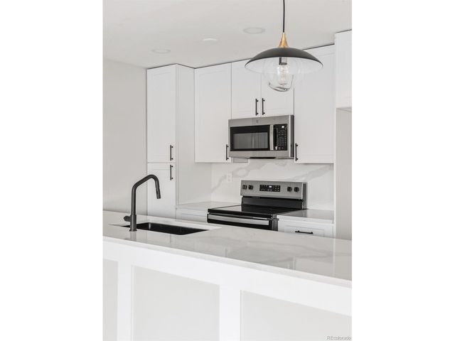 3051 S Fairfax St, Denver, CO 80222