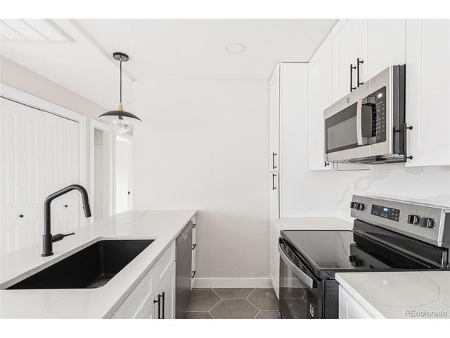 3051 S Fairfax St, Denver, CO 80222