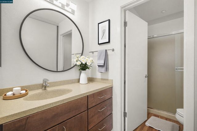 1201 Alta Vista Dr 209, Walnut Creek, CA 94596