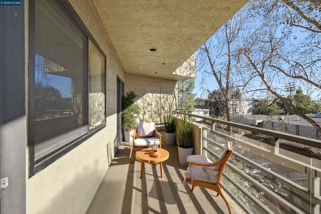 1201 Alta Vista Dr 209, Walnut Creek, CA 94596