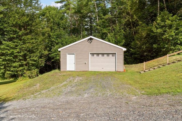 104 Bouldervale Road, Croydon, NH 03773