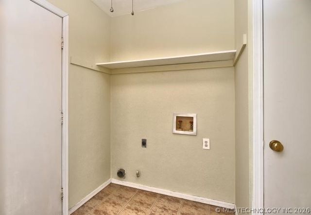 6105 S Vancouver Avenue, Tulsa, OK 74132
