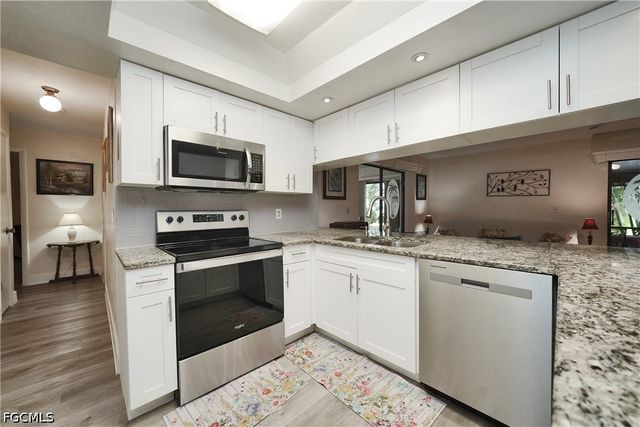 7228 Reymoor DR, North Fort Myers, FL 33917