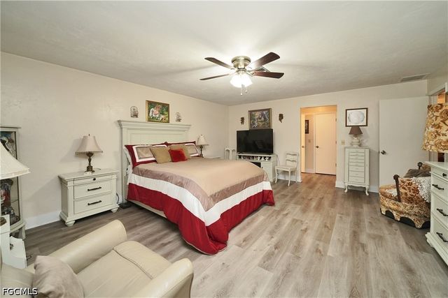 7228 Reymoor DR, North Fort Myers, FL 33917
