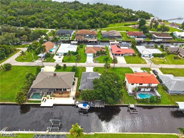 7228 Reymoor DR, North Fort Myers, FL 33917