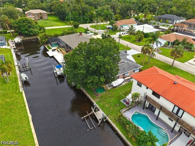 7228 Reymoor DR, North Fort Myers, FL 33917