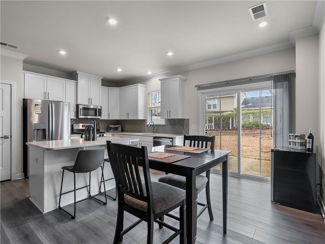 61 Connaught Court, Mauldin, SC 29662