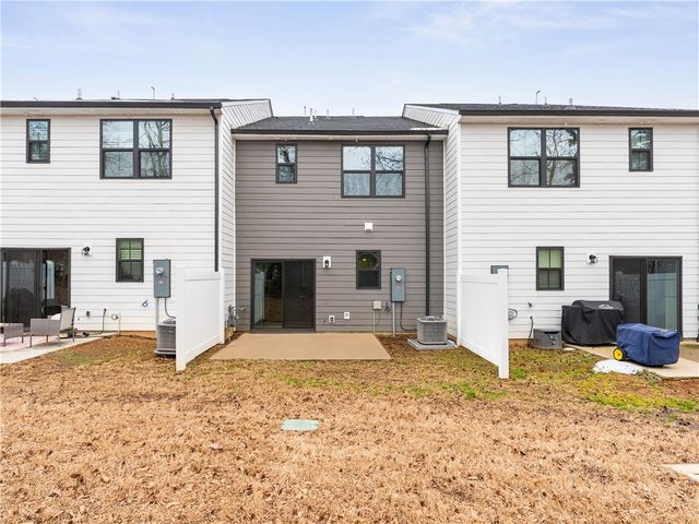 61 Connaught Court, Mauldin, SC 29662