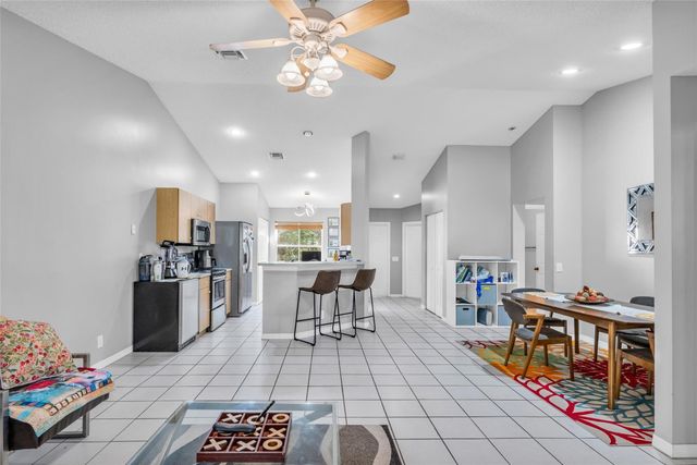 1665 Zenith Way, Weston, FL 33327